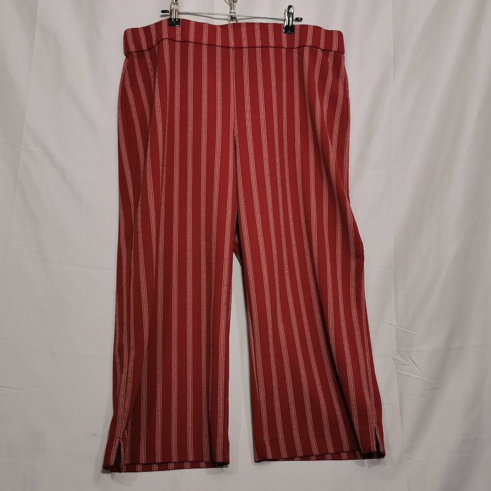 Red and White Striped Capris Size 1X EUC #97